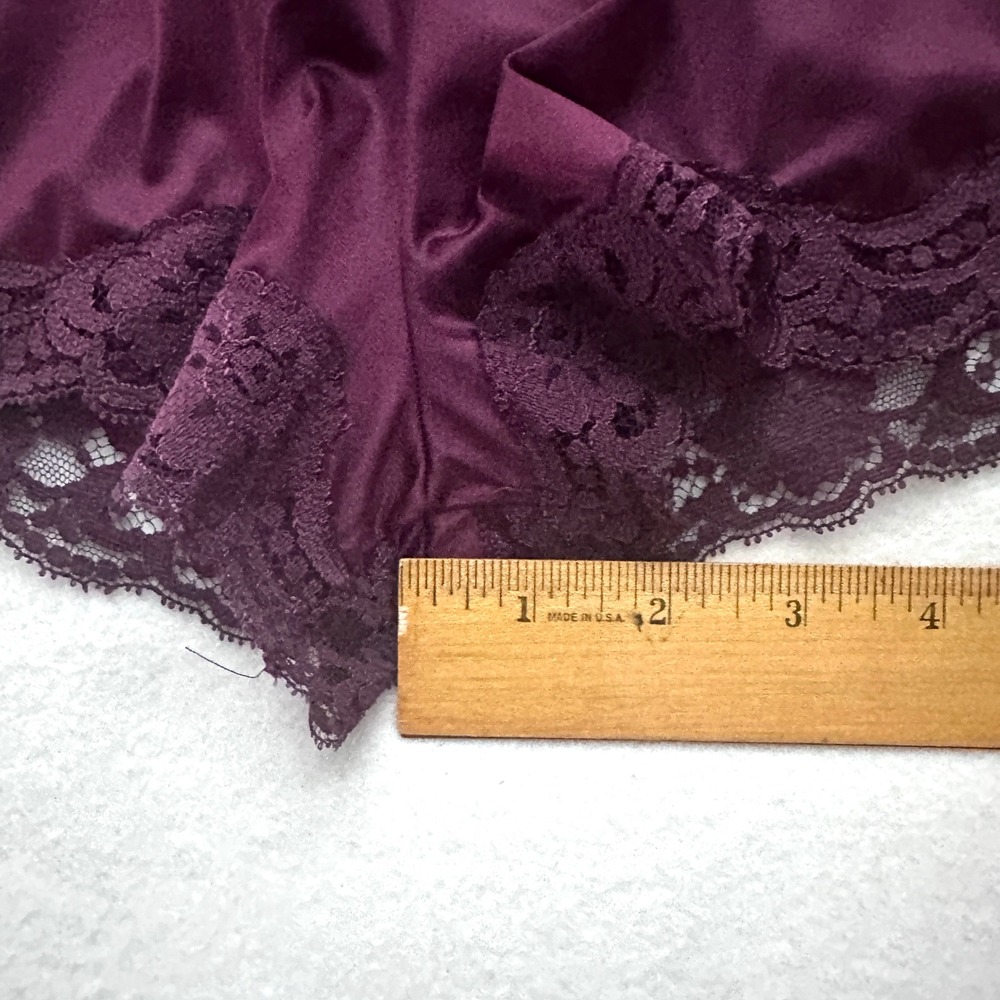 Vintage Vassarette Lace Bra 32C Tap Shorts Sz 4 Set Plum Purple Burgundy Wine - Picture 5 of 10